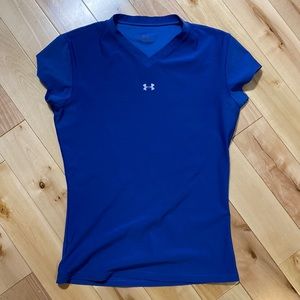 Under Armour tee blue size xsmall
